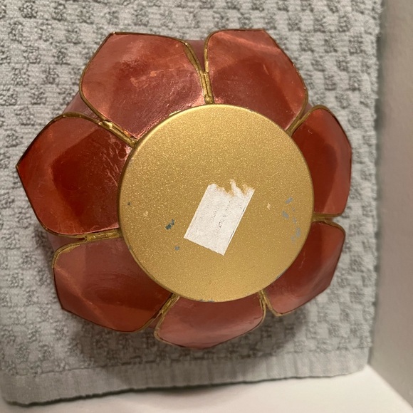 Light Red with Gold Edged Accents Lotus Candle Holder - Picture 6 of 8